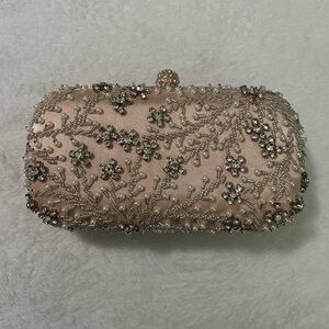 Elegant Beaded Clutch in Pink